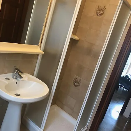 בית נופש Casa Con Giardino E Terrazzo אלביניה