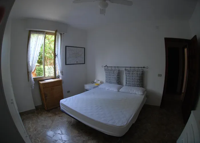 Casa Con Giardino E Terrazzo