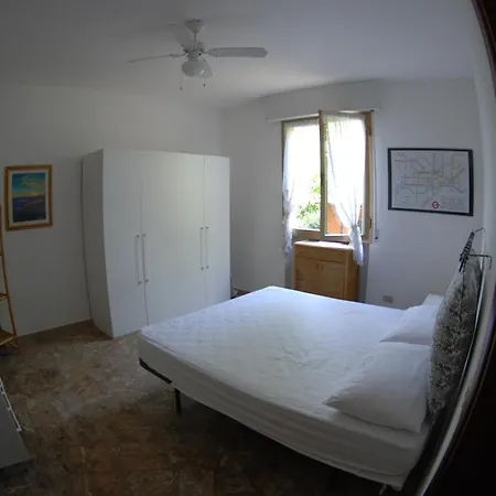 Casa Con Giardino E Terrazzo Ferienhaus